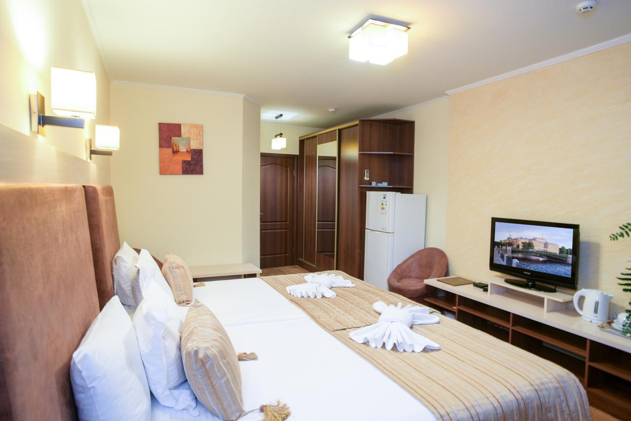 7 Sky Hotel Klinicheskaya Street Kijów Zewnętrze zdjęcie
